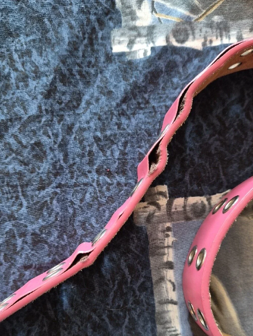 Mixed Lot of Belts Ranging In Color And Brand